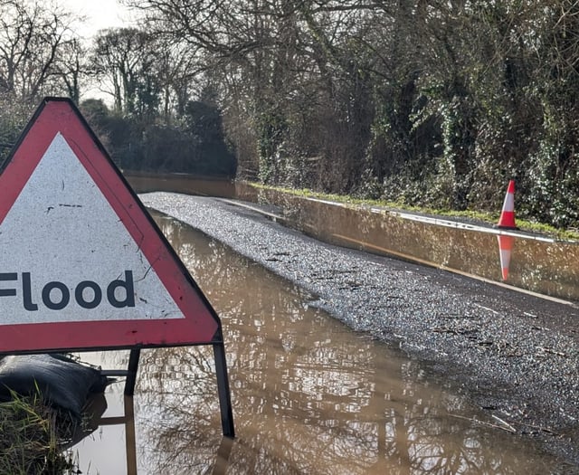 Flood alert issued in Teignbridge as heavy rain threatens local rivers