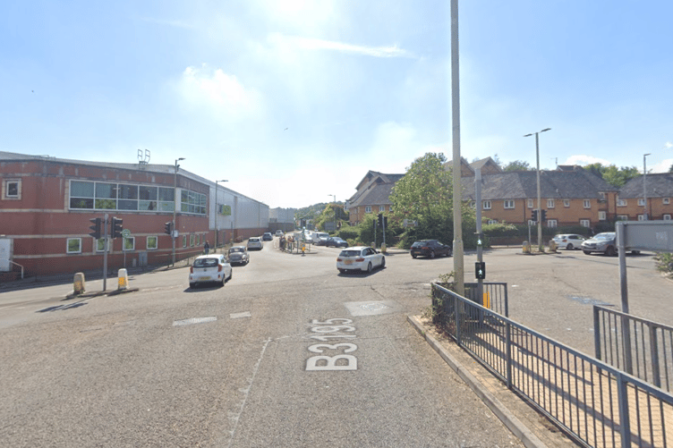 There will be no right hand turn down Highweek Street from Halcyon Road during the work