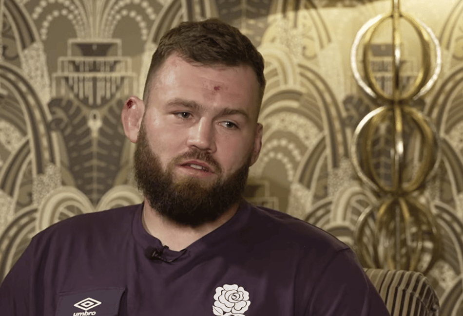 Cowan-Dickie helps England get off to a winning start