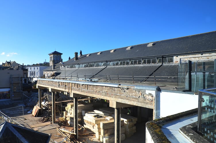 Work continues on the development palns to  revitalise the  market and food hall in Market Square,  Newton Abbot.