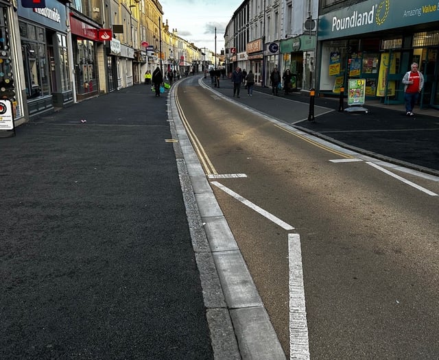 Council urged to rectify lack of accessible pavements