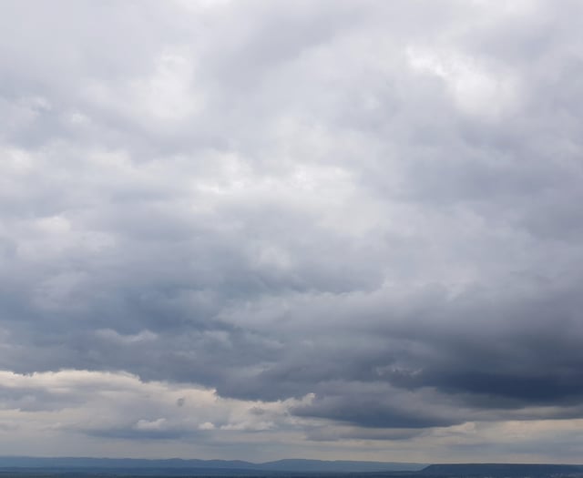 Mild breeze partly cloudy today and sunny tomorrow