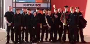 Students visit motor museum