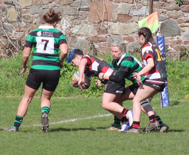 Teigns take on 10-a-side tussle