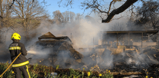 In Pictures: Barn fire in Chudleigh 