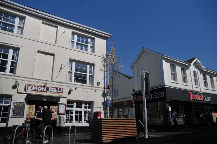 Trees installed along Queen Street as scheme nears its end