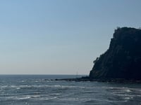 Teignmouth lifeboat rescues yacht crew at Shaldon
