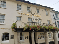 Axe-wielding man threatens pub-goers in Okehampton Wetherspoons
