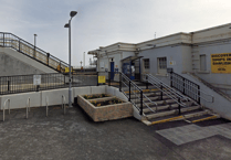 Dawlish locals praised by police after railway worker assault