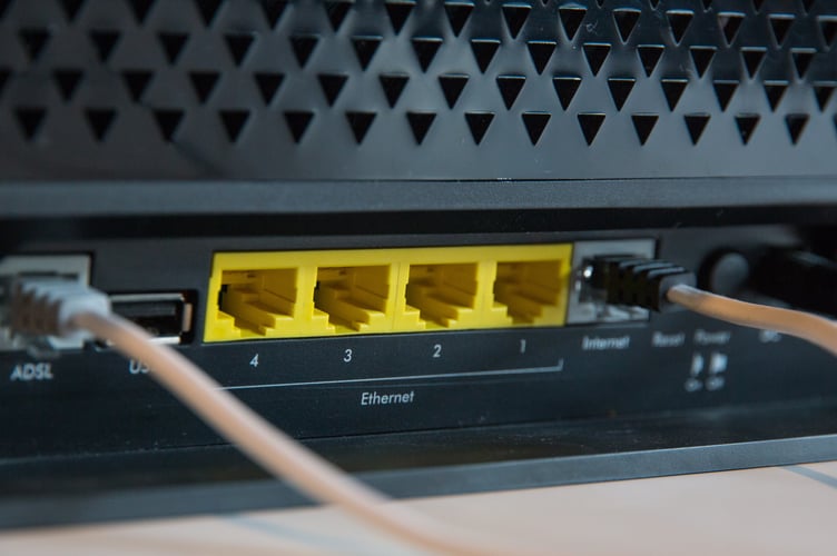 Broadband router. Photo Unsplash