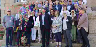Twinners strengthen towns ties