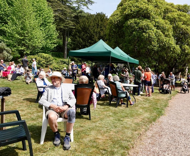Record turnout at Luscombe Castle charity day