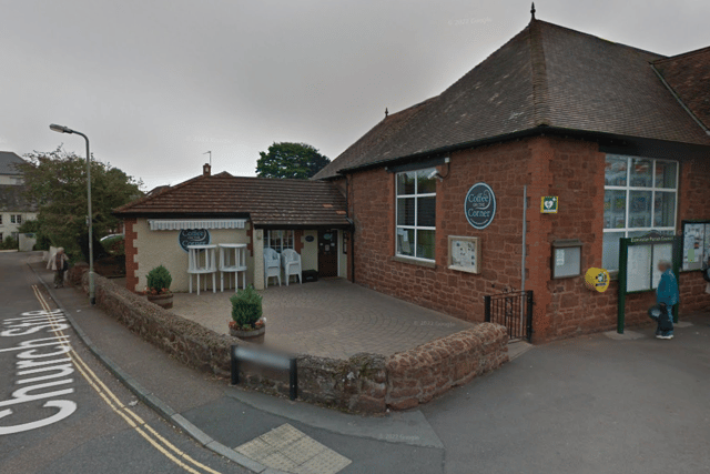 Police to hold community surgery at café 