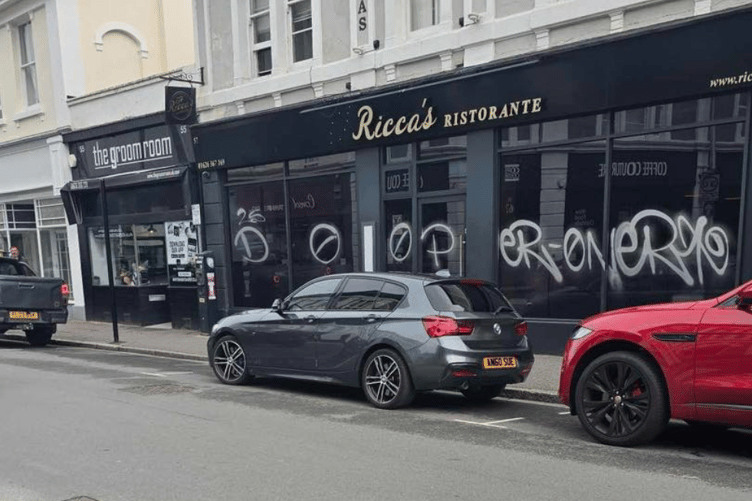 Graffiti in Queen Street