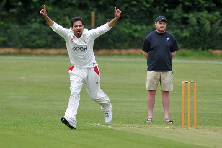 Devon Cricket League E Division West. Abbotskerswell 2nd XI versus Tavistock 2nd XI. 
Abbotkerswell won the toss and chose to field with Tavi going down 125 all out after 37 overs . After tea Abbots took to the crease making 128 for 5 after 38 overs and marked up a five wicket win
Abbots' Vishalkumar Patel celebates wicket number three.
Abbots won the toss and chose to field with Tavi going down 125 all out after 37 overs . After tea Abbots took to the crease making 128 for 5 after 38 overs and marked up a five wicket win