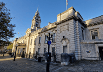 Torquay Christmas skating rink gets the go-ahead