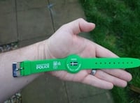 Neurodivergent wristband scheme faces public backlash