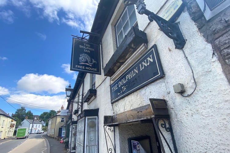Dolphin Inn at Kenton