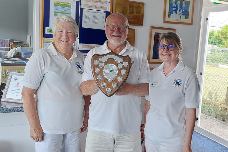 Wakelyn Shield winners at Ipplepen Bowls Club