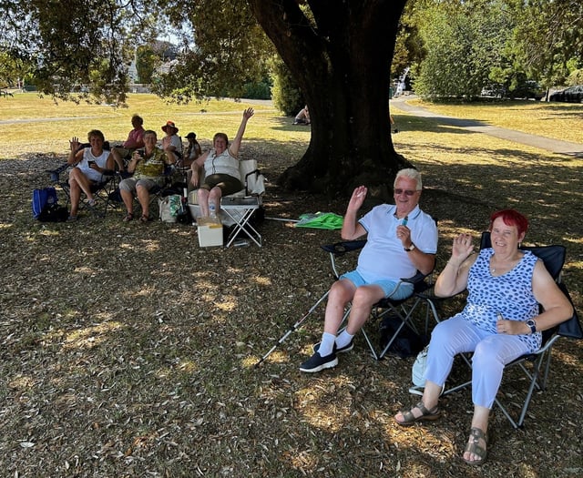 Sunshine party delights Newton Abbot