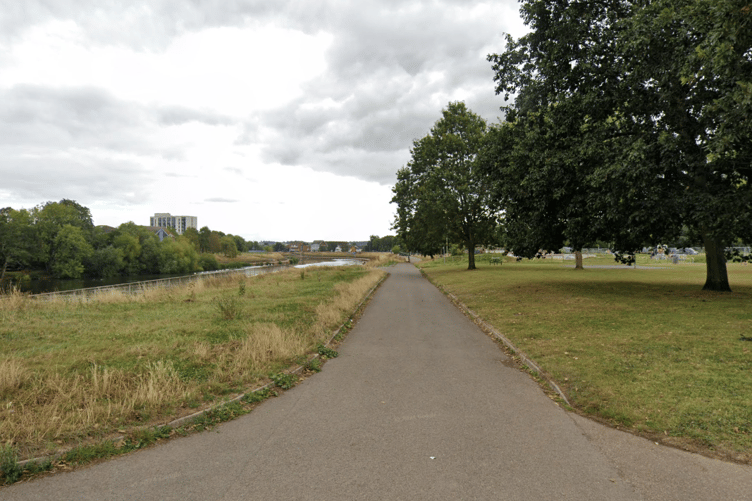 Exeter Quay footpath