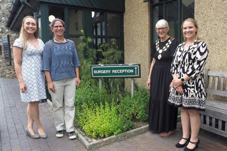 DR Charlotte Stanley, Elly Moseley (Growing Spcae volunteer), Mayor Cllr Shelia Brooke and DR Thea Collins at the surgery sensual garden. Photo Jon Arnold