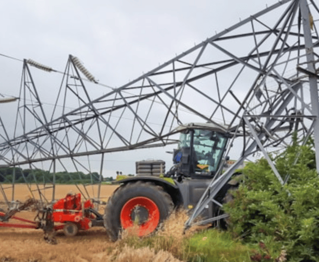 Farmers urged to 'look out, look up' during safety week 