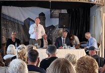 Angry Torbay hut owners told to prepare for ‘season of disruption’