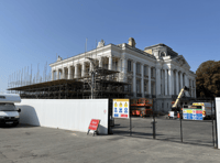 Scaffolding covers precious Oldway Mansion