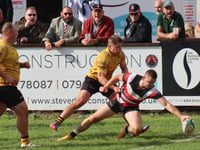 Teignmouth rally to win from behind