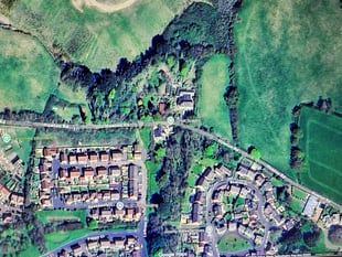 Councillors oppose  33-home development 