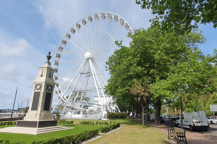 Torquay waterfront wheel