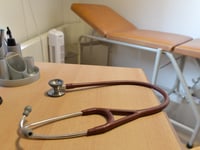 Tens of thousands of fit notes issued by GPs in Devon