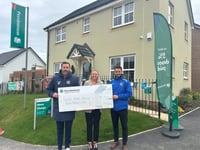 Youth football club gets £1,000 donation