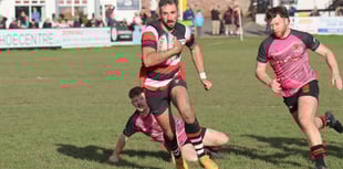 Teignmouth RFC reboard the winning train 