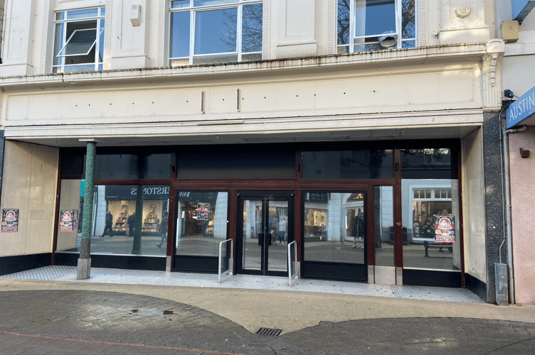 Austins, Newton Abbot