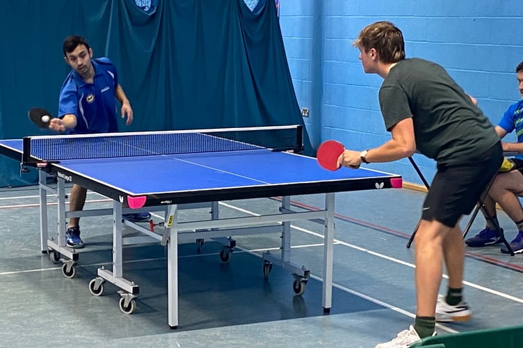 Aarish Maharjan (Brixham Sharks) v Quillan Wilson (NA Ravens)