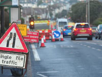 Dawlish traffic chaos continues but gas works end soon