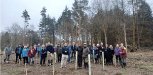 Local community helps plant a new woodland