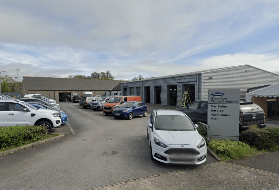 New gym at former showroom gets green-light 