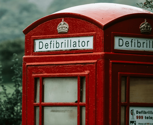 Ambulance service launches community CPR and defibrillator training