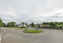 Man, 19, arrested after two car Ogwell Road collision