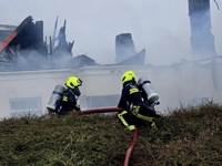 In Pictures: Fire crews help tackle Bigbury-on-Sea house fire 