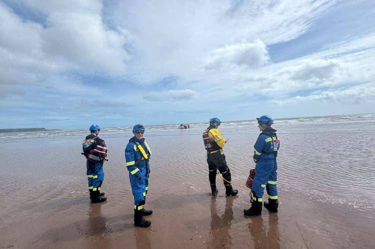 Dawlish Coastguards help vessel aground at Dawlish Warren. Photo Dawlish Coastguards 