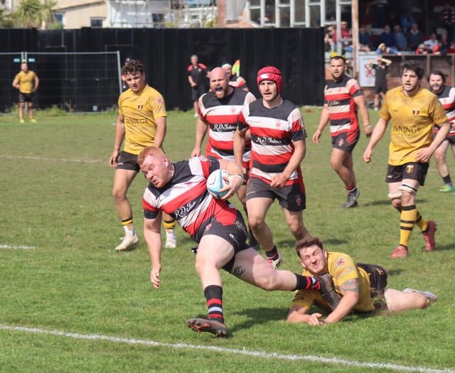 Teigns avoid relegation in dramatic affair