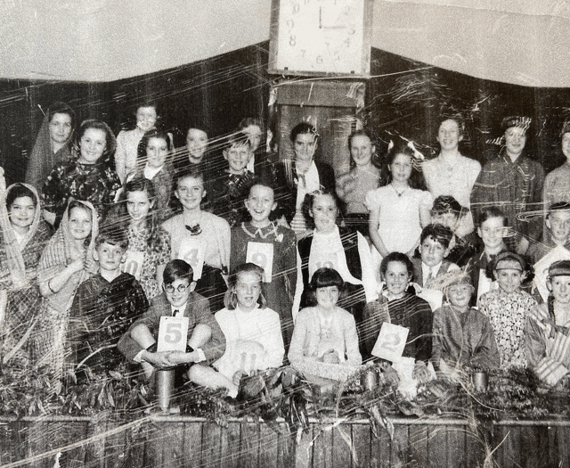 Can you spot a familiar face? Help woman identify photograph 