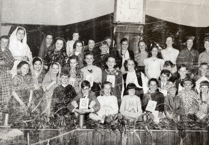 Can you spot a familiar face? Help Bovey Tracey woman identify photograph