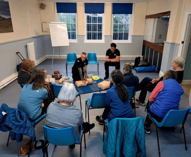 Fire crew and WI team up for defibrillator training