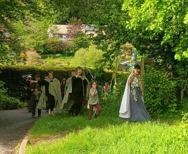 Gudula's Gathering celebrates May Day