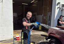 Moretonhampstead firefighters raise hundreds for charity with car wash